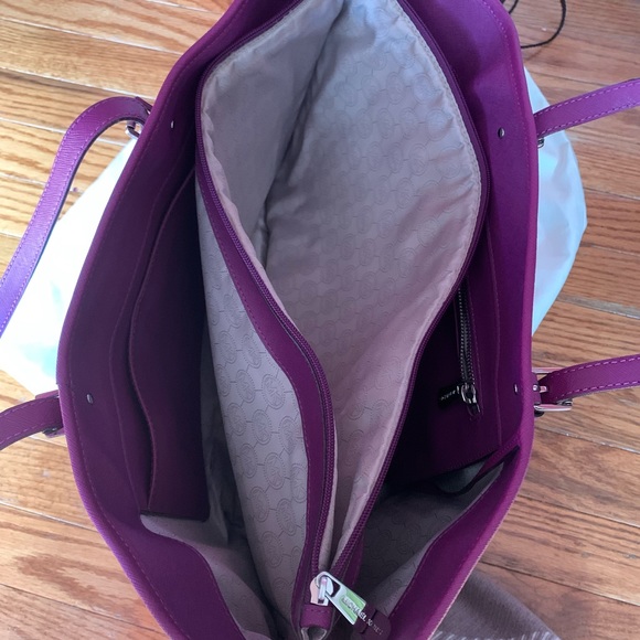 🚨Sold🚨Michael Kors Jet Set Large tote. EUC! - Picture 10 of 16